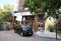 YALIN DENTAL CLINIC / Yalın Ağız ve Diş Sağlığı Polikliniği