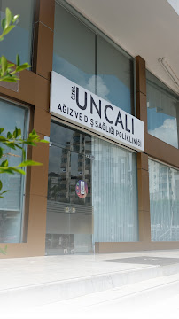 Özel Uncalı Ağız Ve Diş Sağlığı Polikliniği - Merkez