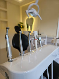 CENTRAL Dental Care | Dental Aesthetic | Klinik Gigi |