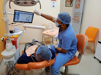 Clove Dental Clinic - Selaiyur, Chennai