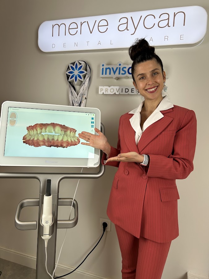 Ortodontist Merve Aycan dental clinic in Antalya