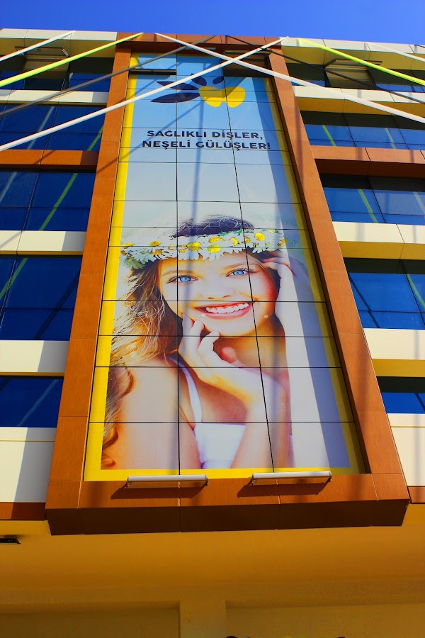 Papatya Dental Hospital dental clinic in Antalya