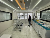 Dental Clinic in İstanbul - Aesthetic Teeth - Teeth Whitening and Veneer - Smile Design - Inlay Onlay