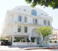 DentaFLY Dental Implant & Smile Studio