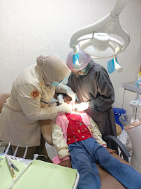 Happy Dentist Clinic