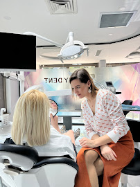 İzy Dentiste Clinique dentaire Turquie : implants, couronnes, facettes. Tourisme dentaire