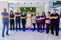 İzy Dentiste Clinique dentaire Turquie : implants, couronnes, facettes. Tourisme dentaire