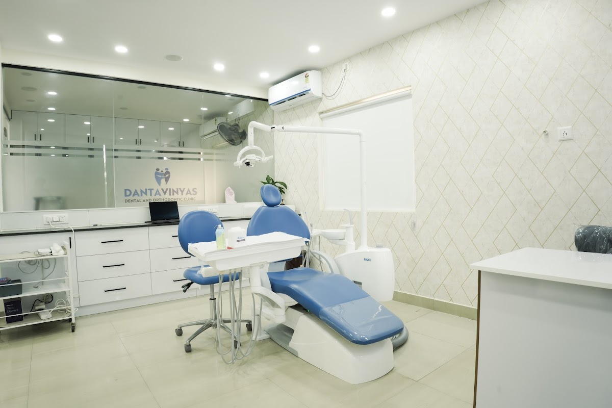 Danta Vinyas Dental & Orthodontic Clinic dental clinic