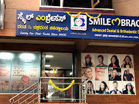 SMILE ‘m’ BRACES