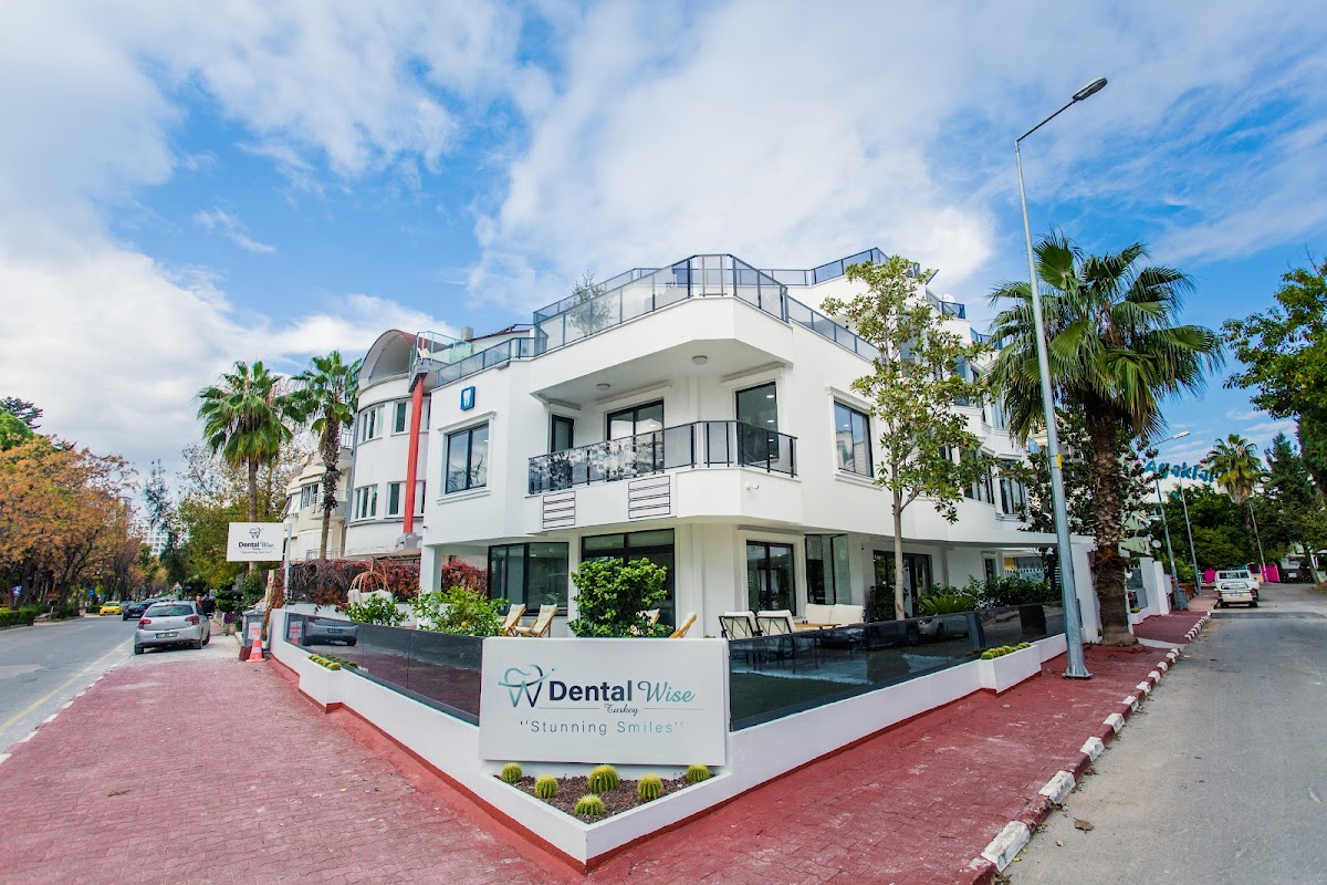 Dental Wise Turkey dental clinic in Antalya