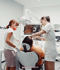 Snowdrop Premium Dental Clinic