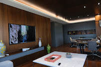 Yunus Emre Şeker Aesthetic & Plastic Surgeon