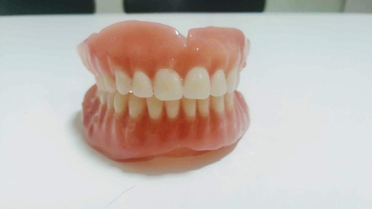 SK Dental Care and Implant Centre dental clinic