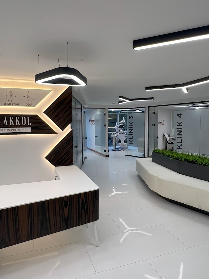 Tlay Akkol dental clinic in Antalya