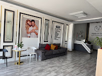 Tak Niseth Dental Clinic