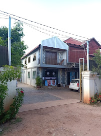 Lim Nareth Dental Clinic