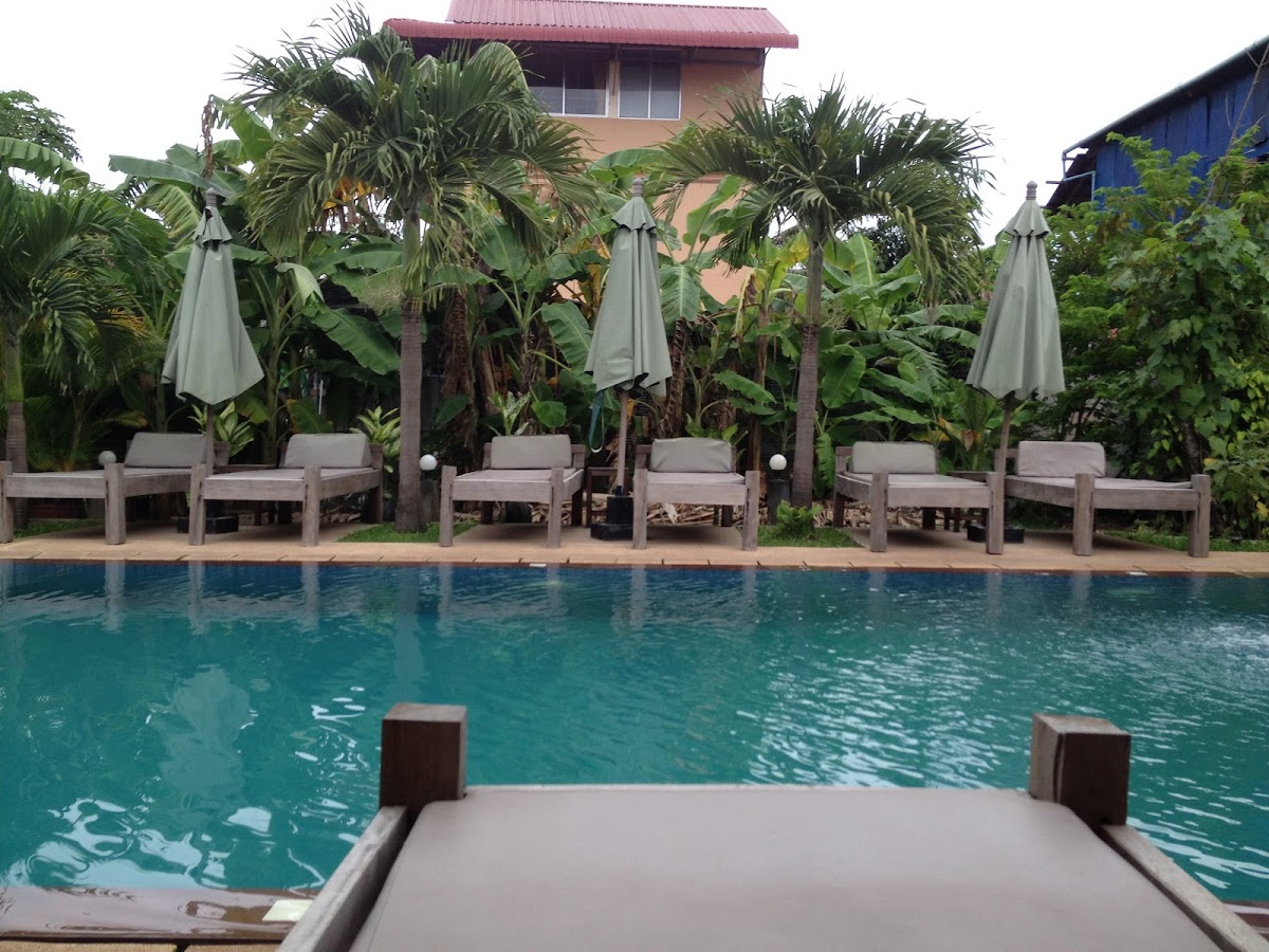 Doctor Smile Clinic dental clinic in Siem Reap