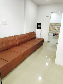 Dezigner Smiles Dental Clinic