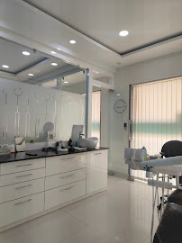 Denta Uno Dental