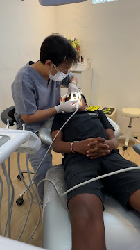 TW DENTAL BALI ( drg.Made Deby Artika, Sp.Perio.RPID(K) , drg. Renaldy Zatria dan drg. Yana Priyatna)