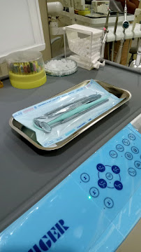 Ease Dental Bali (Klinik Dokter Gigi Denpasar Bali)