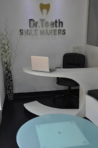 Dr Teeth Implants & Aesthetic Centre | South Mumbai Clinic