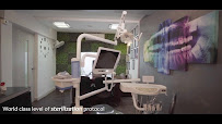 Dr Teeth Implants & Aesthetic Centre | South Mumbai Clinic