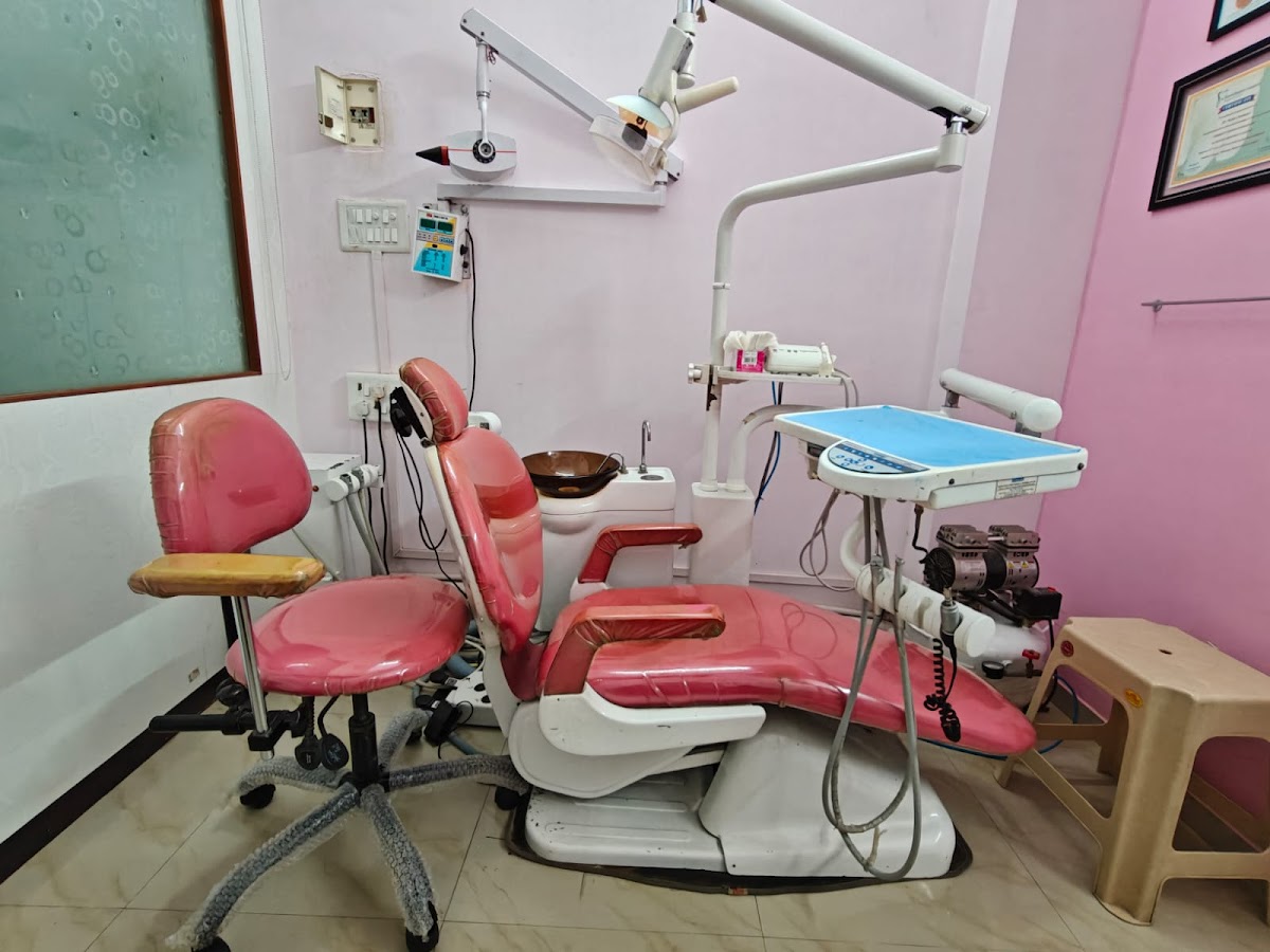 Dr Neha Dalmia's Smile N Shine Dental Clinic dental clinic in Mumbai