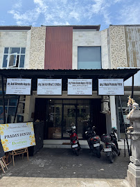 Prada's Dental Bali