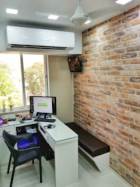 SmileStone Dental Clinic & Implant Center