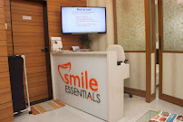 Smile Essential