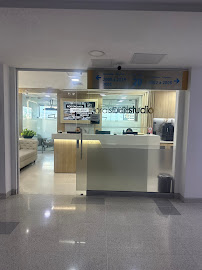 OralStudio- Smile Makeover Medellin