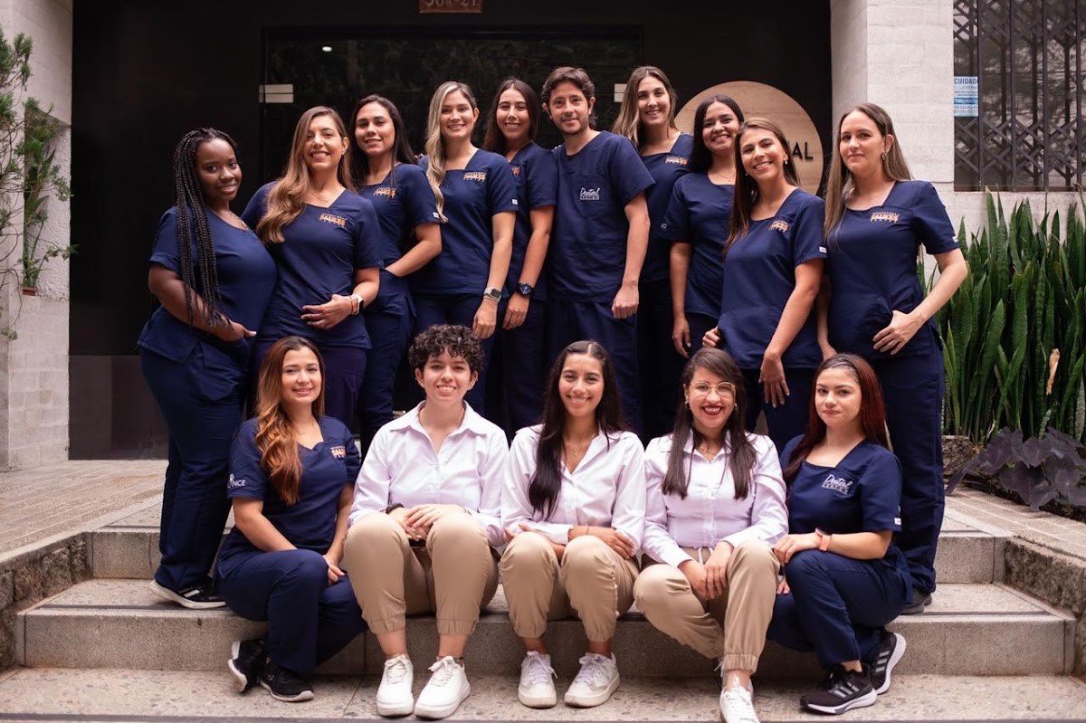 International Smiles / Dental Clinic With A Humane Touch!