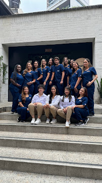International Smiles / Dental Clinic With A Humane Touch!