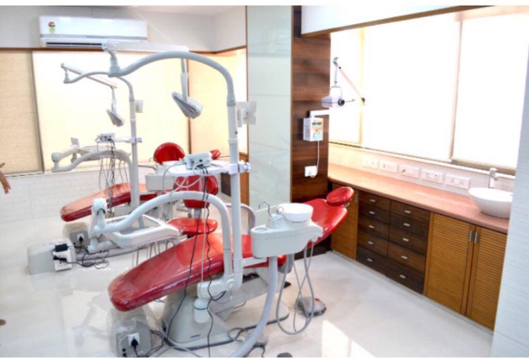 Vakharia Dental Care dental clinic in Mumbai