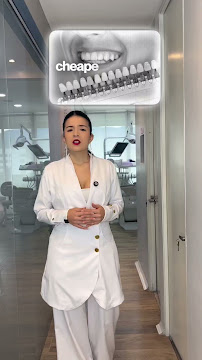 Clínica Viena / Veneers Medellín