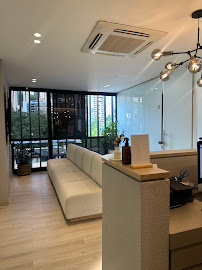 CR Dental Studio