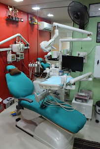 Vakratund Multispeciality Dental Clinic