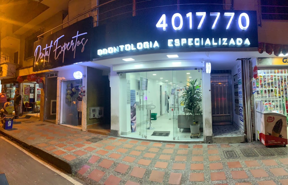 Dental Expertos - dental clinic in Medellin, Colombia