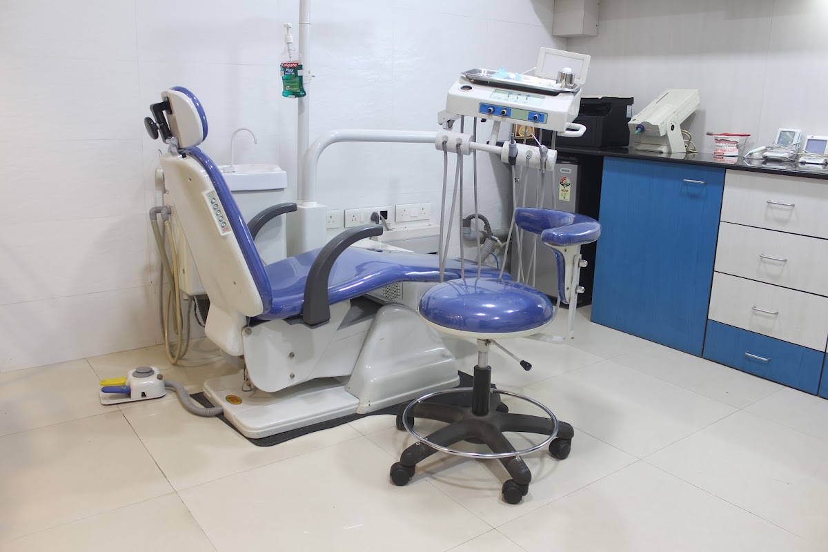 Karnik Dental Clinic dental clinic in Mumbai
