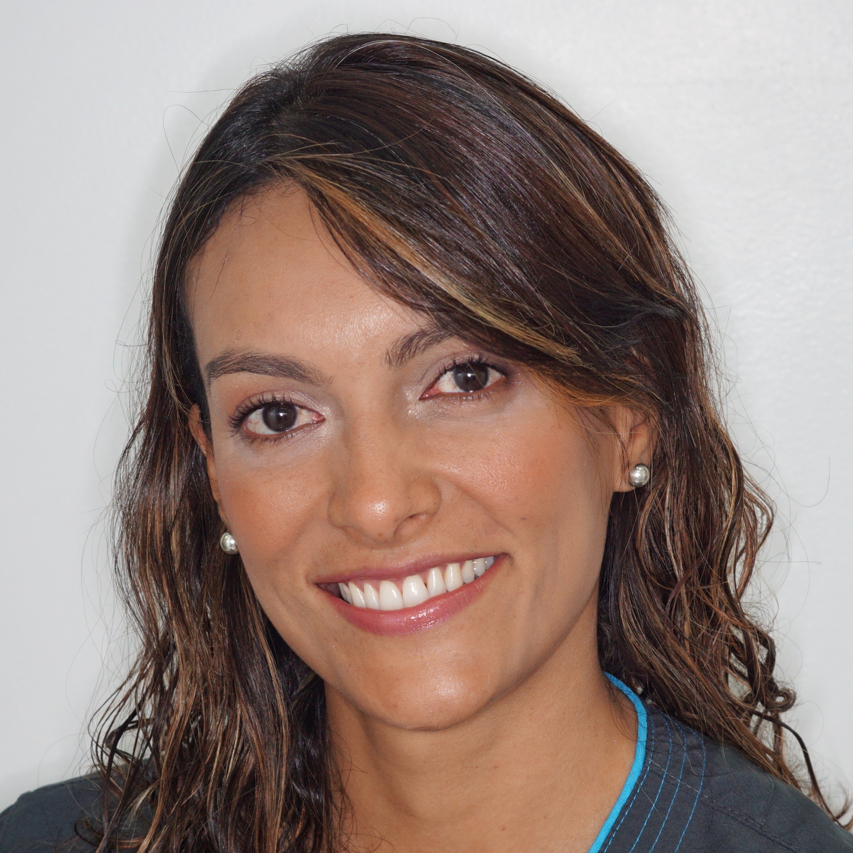 Dra. Laura Castellanos - Orthodontics