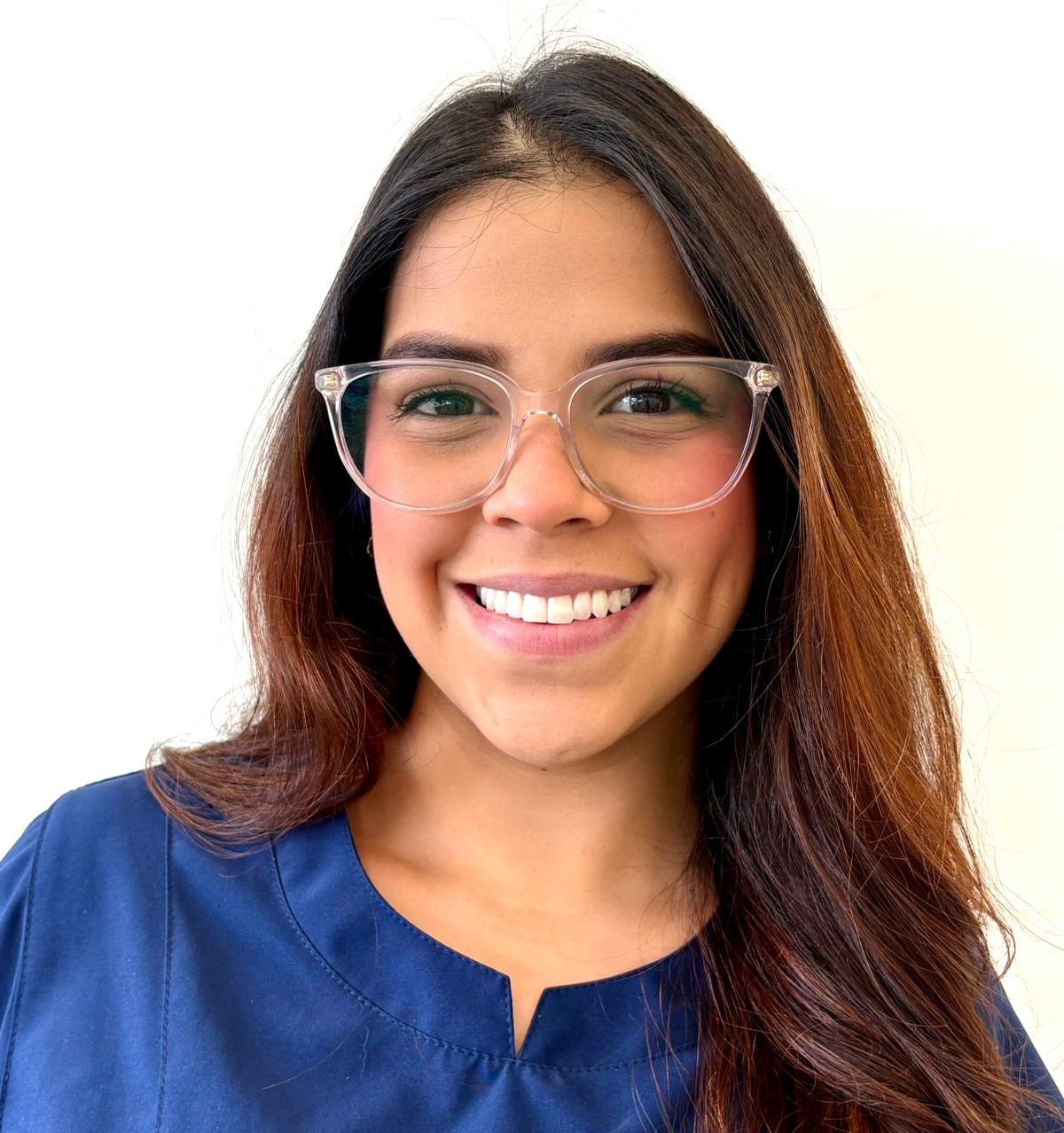 Dr. Valentina Mora - Dental Aesthetics