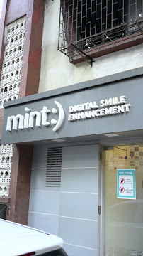 Dental Clinic Near Me (Mint Dental Clinic - Dental Implant/Kids Dental Clinic/Aligners(Braces)Dadar West