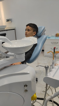Özel Dinçalya Ağız ve Diş Sağlığı Polikliniği
