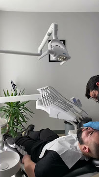 Tunç Dent Ağız ve Diş Sağlığı Polikliniği (Teeth Veneers Turkey)