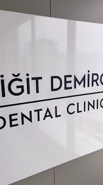 Dentists Ali Yigit DEMİRCİ