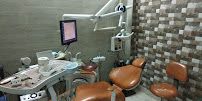 Dr. Puneet Wahi Dentist in Delhi