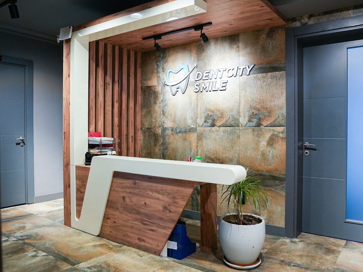 Dentcity Smile dental clinic