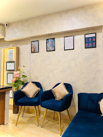 CosMolar Cosmetic & Dental Implant Centre