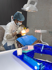 Dentoveda- Aesthetic and Implant Centre | Dentist | Dental Clinic in Rajouri Garden